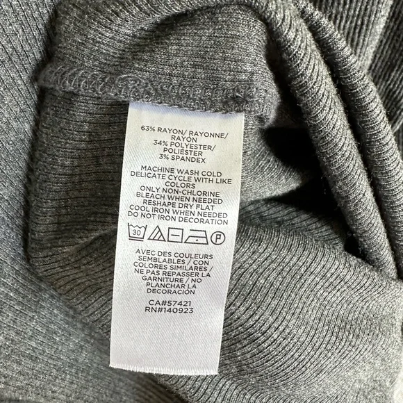 LOFT Ribbed Turtleneck - Picture 4 of 6